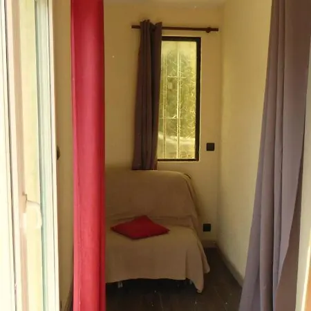 Apartamento Les Pucines Bis Bas De 29 M2 Luxe Rez De Jardin Climatisation Plein Sud *